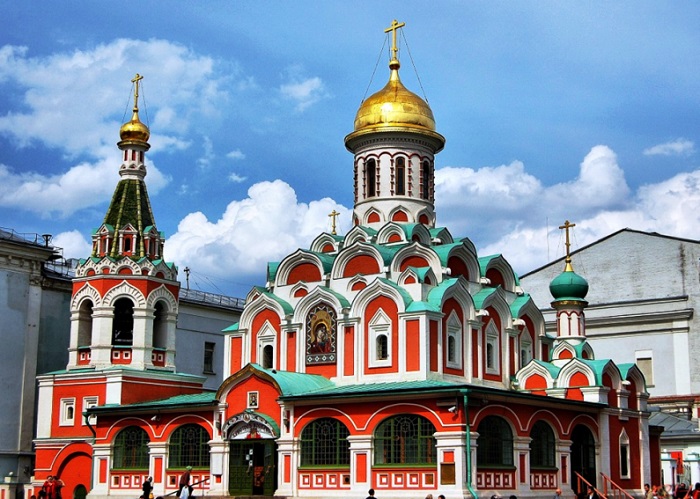 Du lịch Nga chiêm ngưỡng nhà thờ Kazan lộng lẫy - Du lịch Nga
