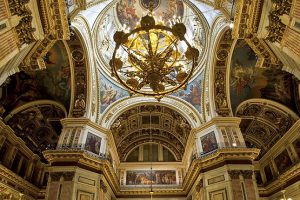 Tour đi Nga hấp dẫn hơn khi khám phá nhà thờ thánh Issac