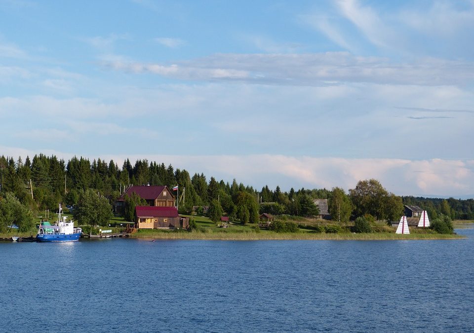 Tour du lịch đi Nga đến với hồ nước ngọt tuyệt đẹp – Hồ Ladoga