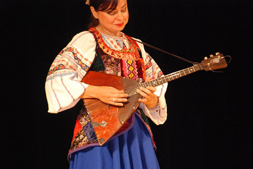 Đàn Balalaika – Biểu tượng văn hóa nước Nga