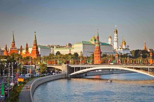Du lịch Nga tháng 5 lắng mình trên dòng sông Volga