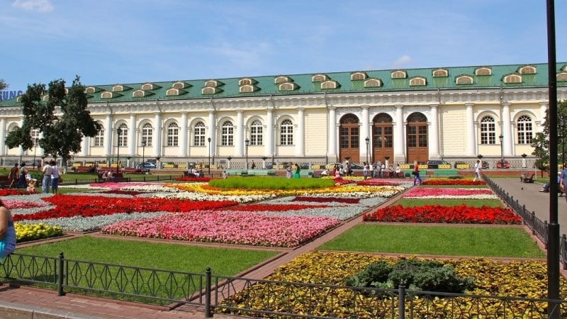 Tour Du lịch Nga ST.Petersburg – Moscow Tháng 10