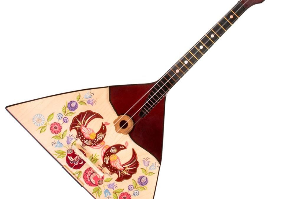 Khám phá đàn Balalaika biểu tượng văn hóa nước Nga