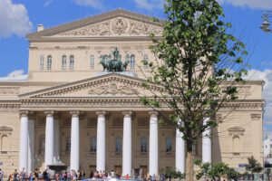 Nhà hát Bolshoi, Moscow – một trong những nhà hát opera & ballet lớn nhất ở Nga