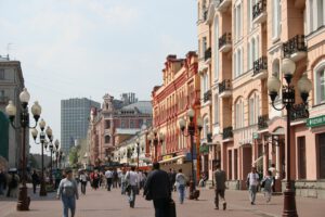 Du Lịch Nga, Ghé Thăm Phố Cổ Arbat: Một Trong Những Biểu Tượng Của Moscow Cổ