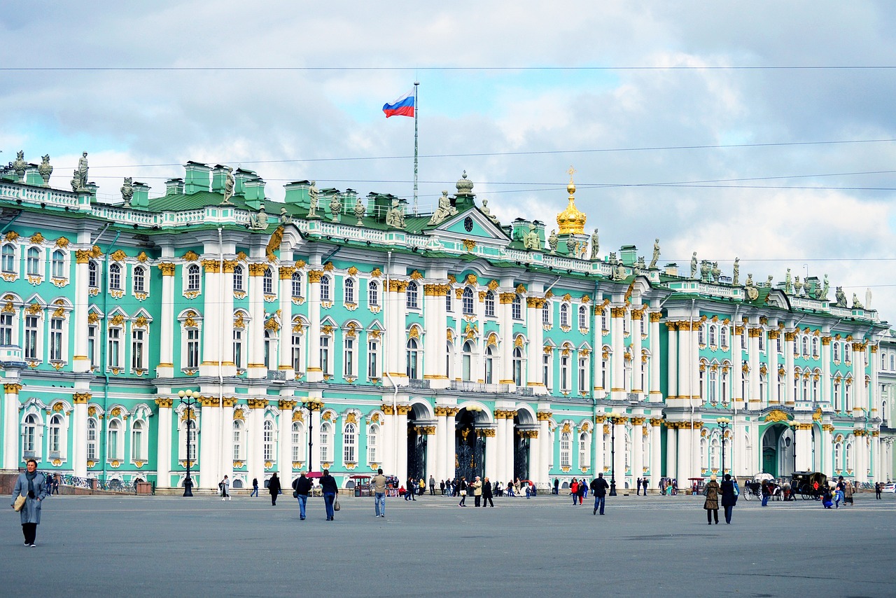 Du Lịch Nga: tận hưởng vẻ đẹp hoa lệ của thành phố hoàng gia St Petersburg