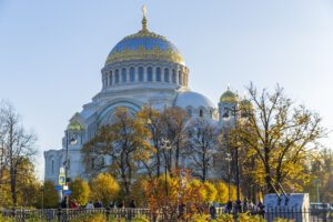 Thành phố cảng Kronstadt, điểm đến bí ẩn ở Saint Petersburg