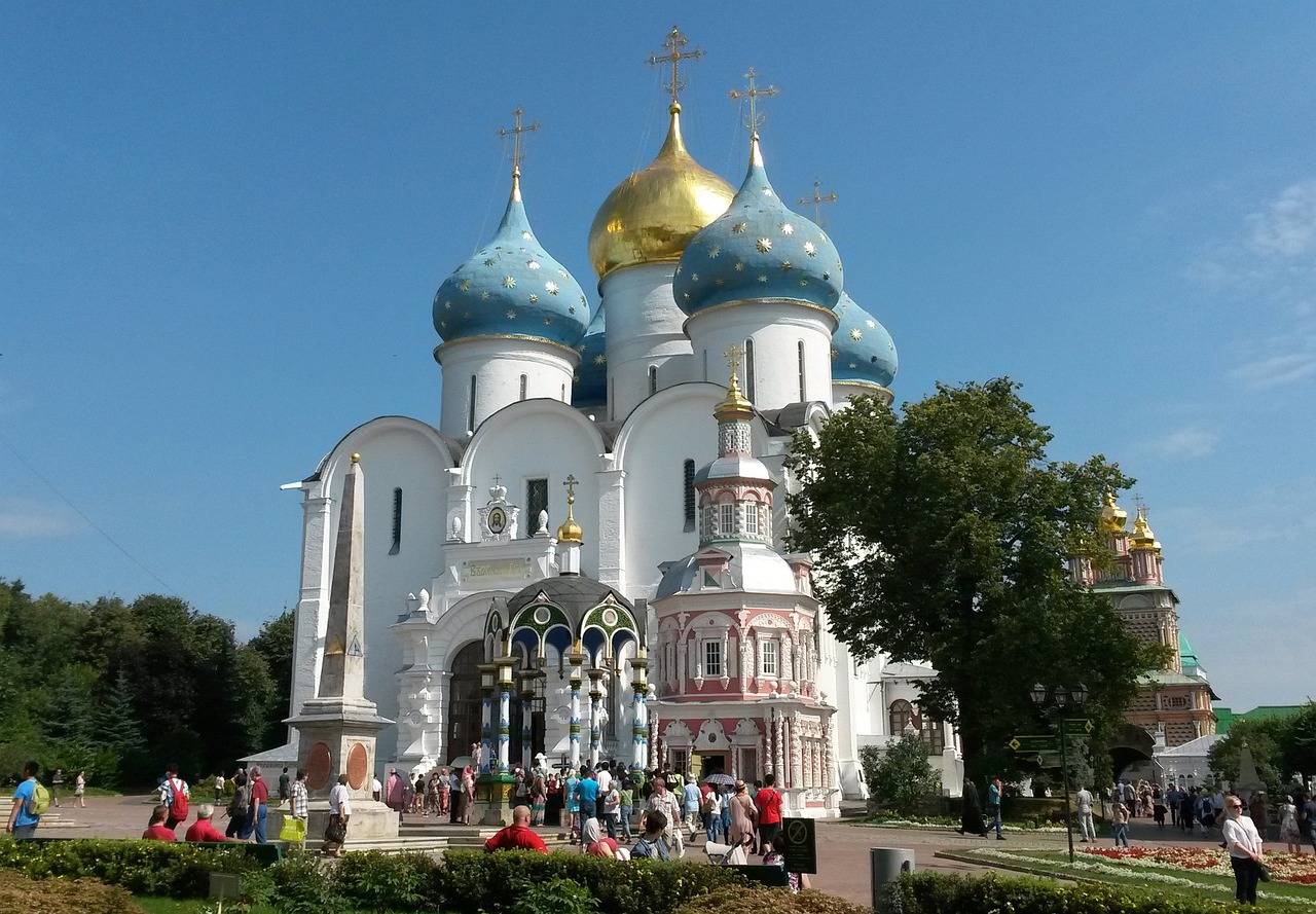 Thành phố Sergius Lavra: một trong những thành phố cổ đẹp nhất “vành đai vàng”