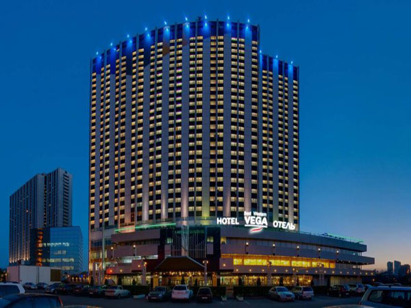 BEST WESTERN VEGA HOTEL 4*