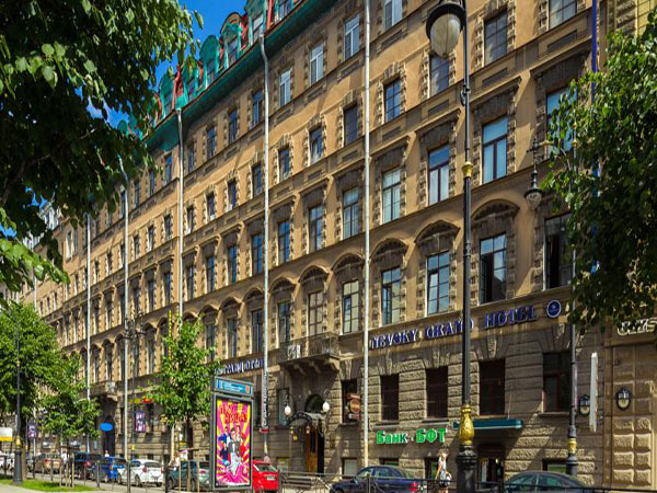 NEVSKY GRAND HOTEL 3*