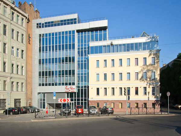 RED STARS HOTEL 3*