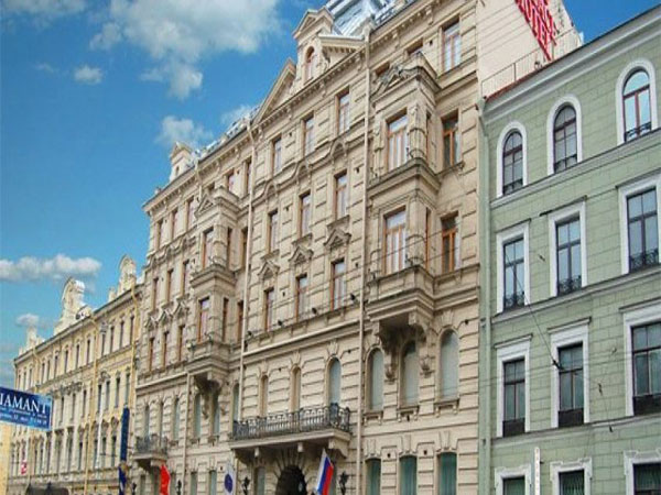 PETRO PALACE HOTEL 4*